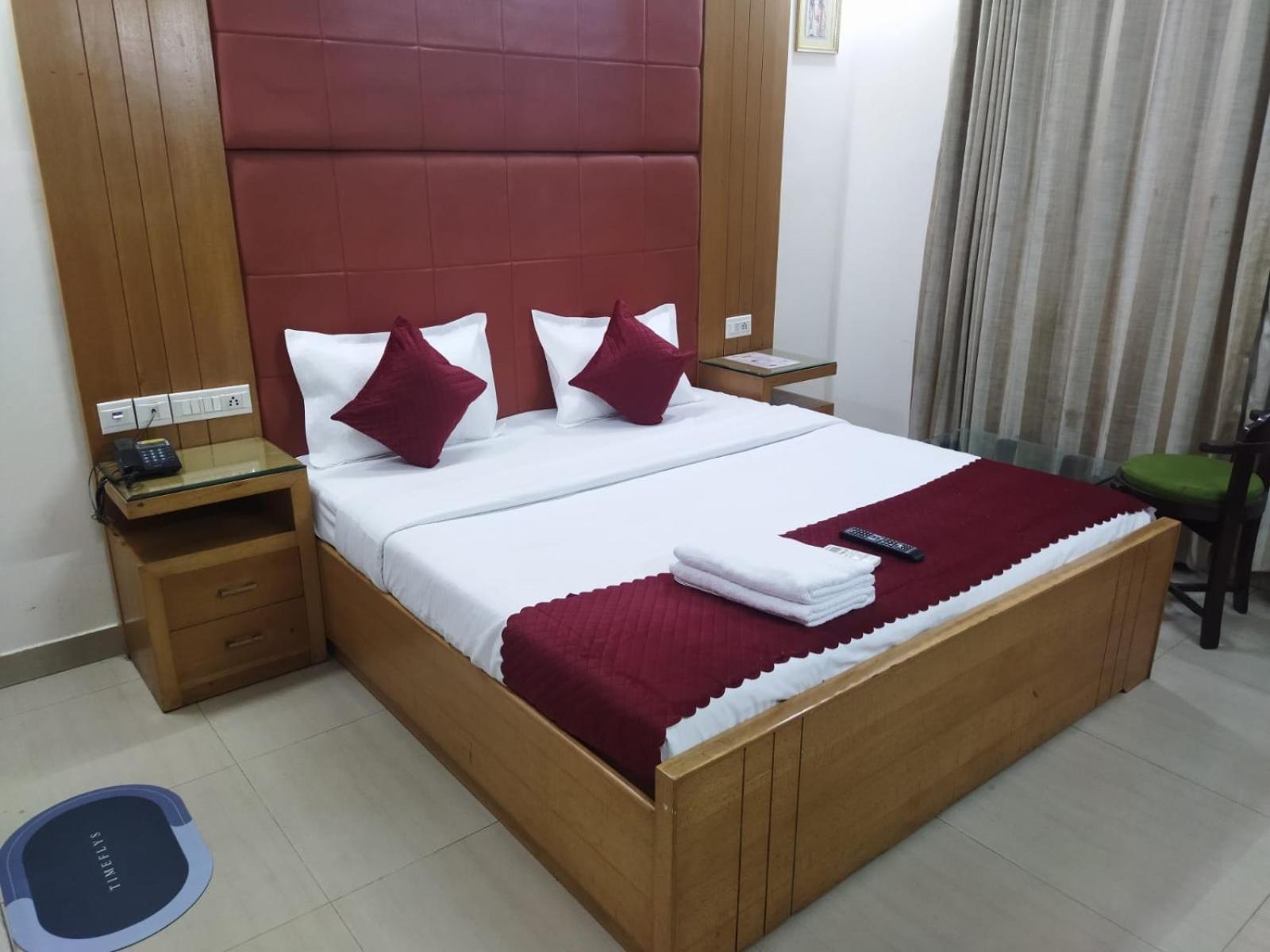 Hotel Signature Plaza Neu-Delhi Exterior foto